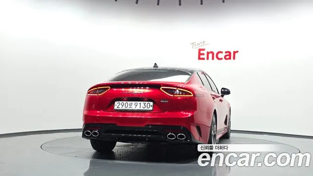 Kia Stinger 2020 thumb 3