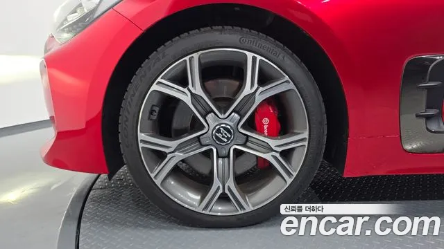 Kia Stinger 2020 thumb 4