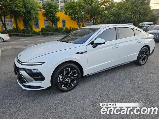 Hyundai Sonata 2025 thumb 2