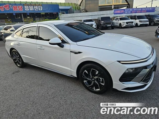 Hyundai Sonata 2025 thumb 3