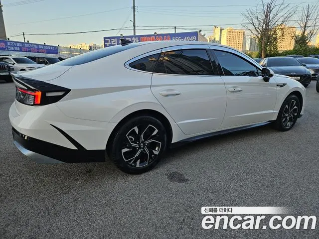 Hyundai Sonata 2025 thumb 6
