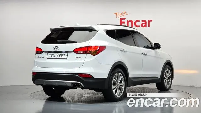Hyundai Santa Fe 2014 thumb 2