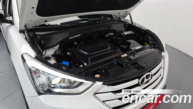 Hyundai Santa Fe 2014 thumb 6