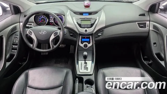 Hyundai Avante 2011 thumb 6