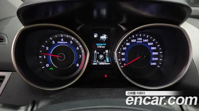 Hyundai Avante 2011 thumb 7