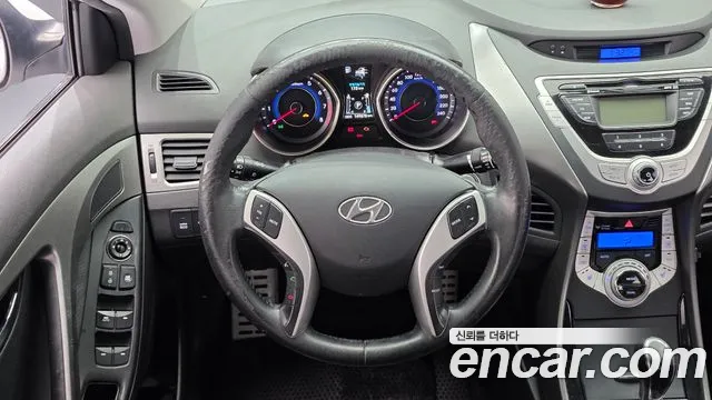 Hyundai Avante 2011 thumb 12