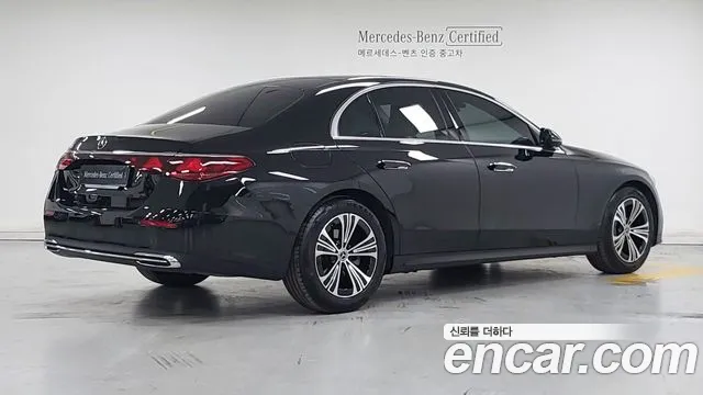 Mercedes-Benz E-Класс 2024 thumb 2