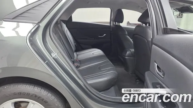 Hyundai Avante 2022 thumb 11