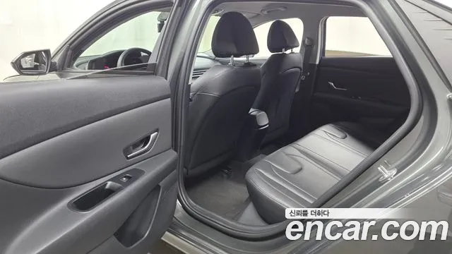 Hyundai Avante 2022 thumb 12