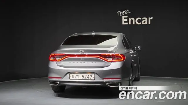 Hyundai Grandeur 2017 thumb 4