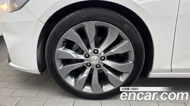 ChevroletGMDaewoo Malibu 2016 thumb 5