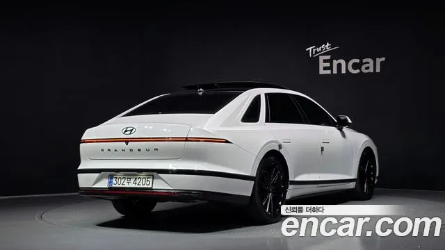 Hyundai Grandeur 2023 thumb 2