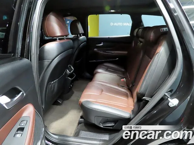 Hyundai Santa Fe 2018 thumb 7