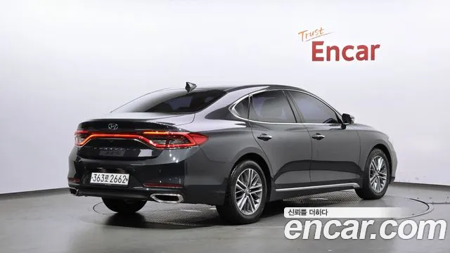 Hyundai Grandeur 2017 thumb 2