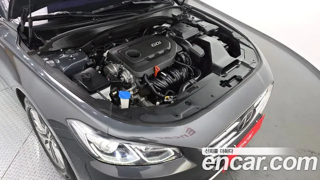 Hyundai Grandeur 2017 thumb 6