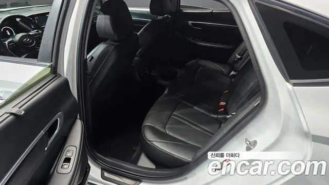 Hyundai Sonata 2022 thumb 12