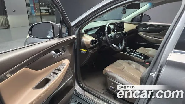 Hyundai Santa Fe 2018 thumb 10