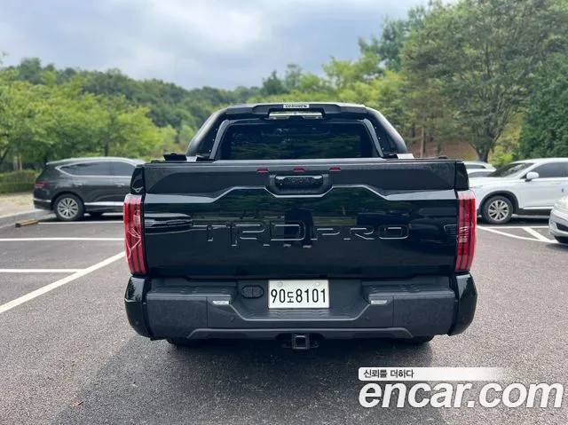 Toyota Tundra 2023 thumb 2