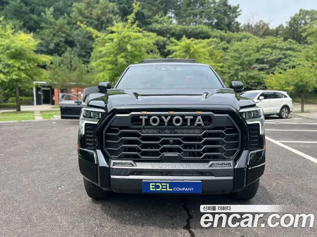 Toyota Tundra 2023 thumb 12