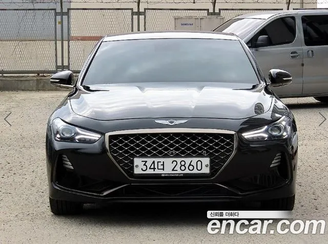 Genesis G70 2019 thumb 2