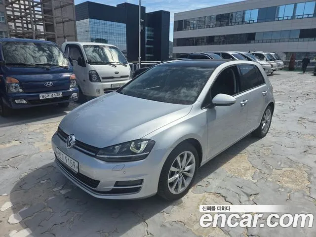 Volkswagen Golf Sportsvan 2014 thumb 11