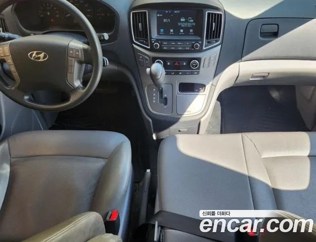 Hyundai Starex 2019 thumb 9