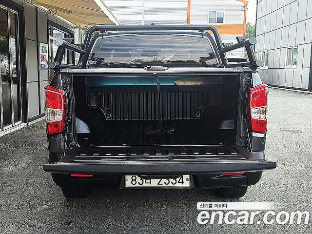 KG_Mobility_Ssangyong Rexton 2018 thumb 5