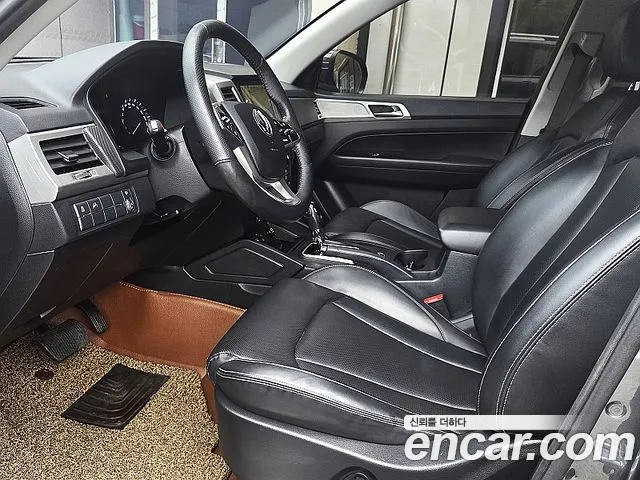 KG_Mobility_Ssangyong Rexton 2018 thumb 10