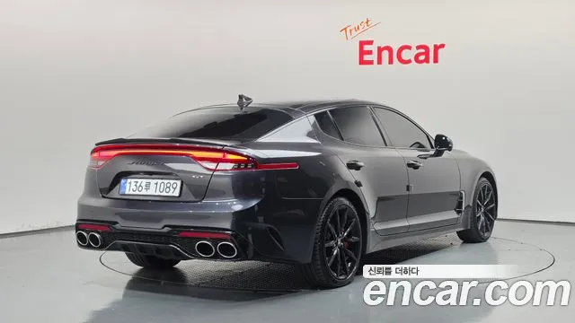 Kia Stinger 2022 thumb 2