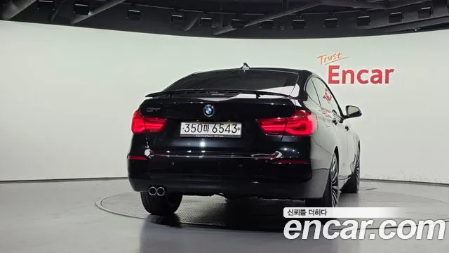 BMW Gran Turismo 2018 thumb 4