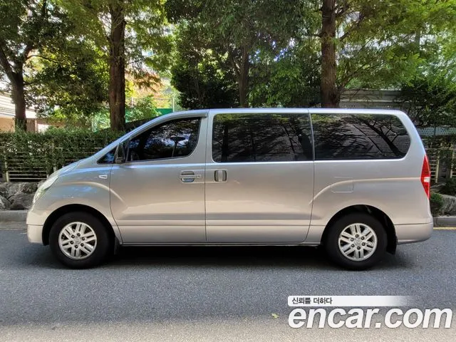 Hyundai Starex 2016 thumb 3