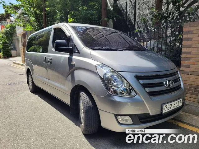 Hyundai Starex 2016 thumb 9