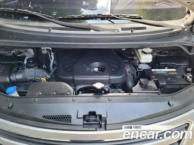 Hyundai Starex 2016 thumb 10