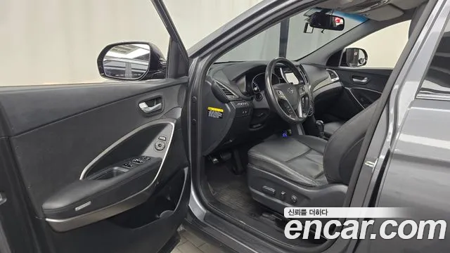 Hyundai Santa Fe 2016 thumb 10