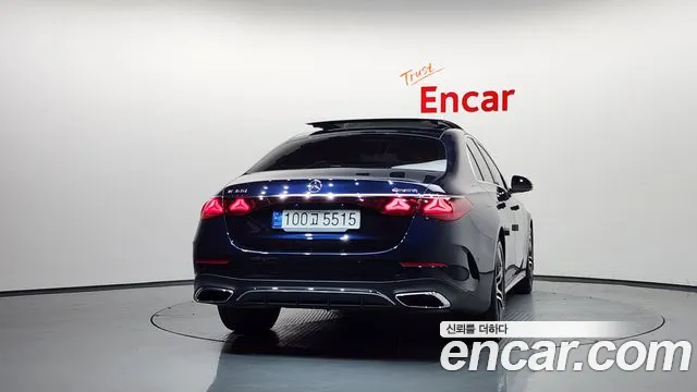 Mercedes-Benz E-Класс 2024 thumb 4