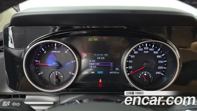 Kia Carnival 2020 thumb 8