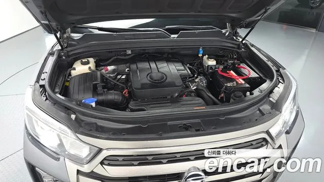 KG_Mobility_Ssangyong Rexton 2021 thumb 5