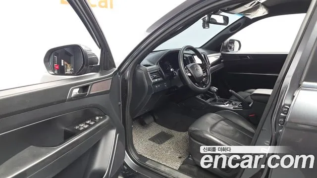 KG_Mobility_Ssangyong Rexton 2021 thumb 9