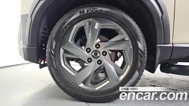 KG_Mobility_Ssangyong Rexton 2023 thumb 5