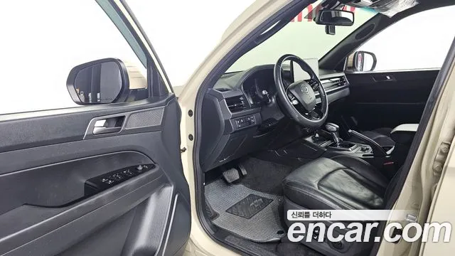 KG_Mobility_Ssangyong Rexton 2023 thumb 10