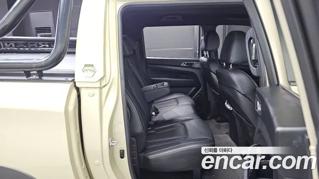 KG_Mobility_Ssangyong Rexton 2023 thumb 11