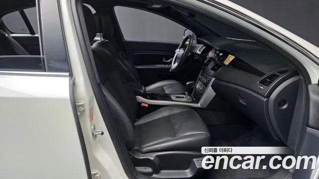 Renault-KoreaSamsung SM5 2013 thumb 11
