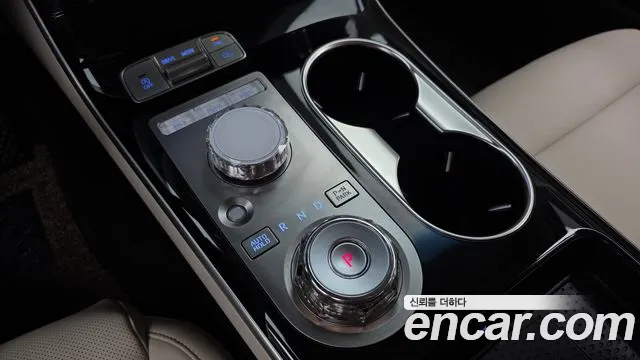 Genesis GV70 2024 thumb 9