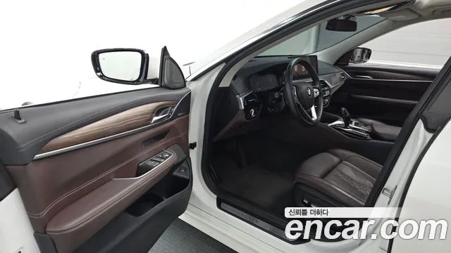 BMW Gran Turismo 2022 thumb 9