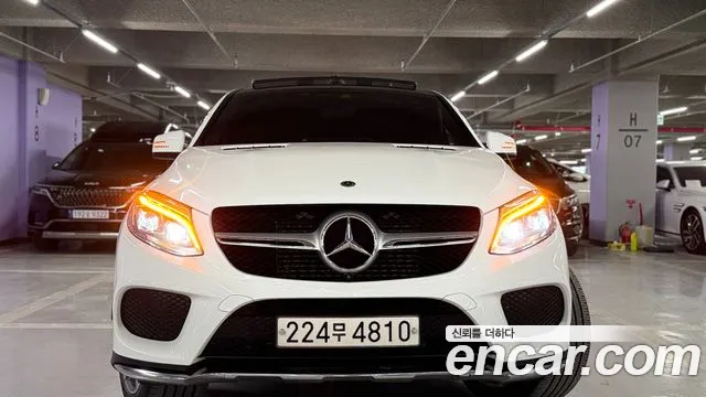 Mercedes-Benz GLE 2018 thumb 3