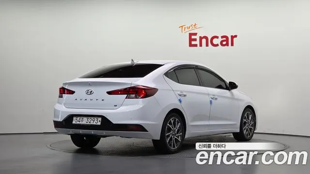 Hyundai Avante 2019 thumb 2
