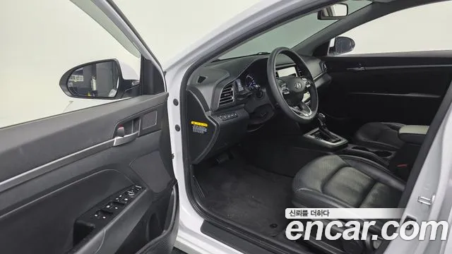 Hyundai Avante 2019 thumb 11