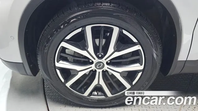 Renault-KoreaSamsung Koleos 2020 thumb 5