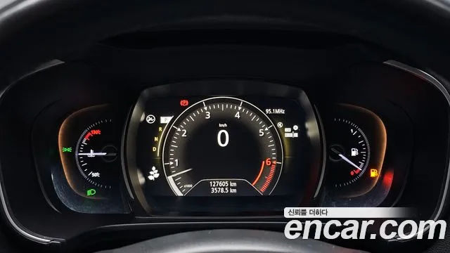 Renault-KoreaSamsung Koleos 2020 thumb 8