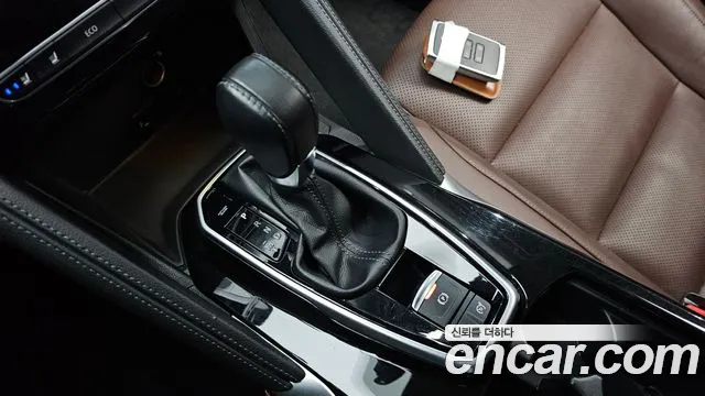 Renault-KoreaSamsung Koleos 2020 thumb 9